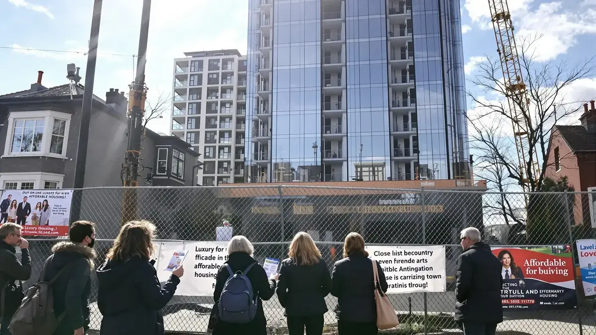 Miljonairsontwikkelaars bouwen luxewoningen op een voormalig kinderziekenhuis terwijl belastingbetalers elders betaalbare huisvesting financieren